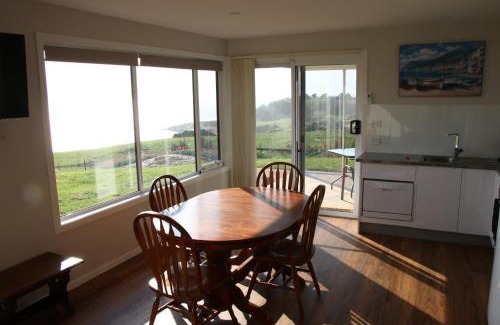Central Coast Council House | Penguin Seaside Farm