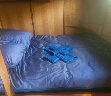 Creil Boat Rental | peniche logement