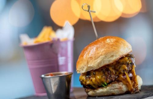 Sea Point Hotel | Peninsula All Suite Hotel by Dream Resorts