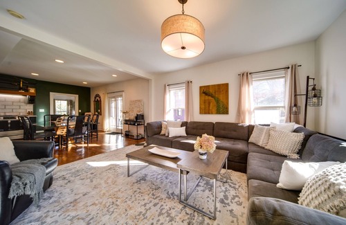 Peninsula House | Peninsula Paradise - Walk to Hiking & Shopping!