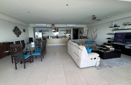 North Hotel Zone Condo | Peninsula - Puerto Vallarta - Luxury-Oceanfront - Spectacular 19th Floor View