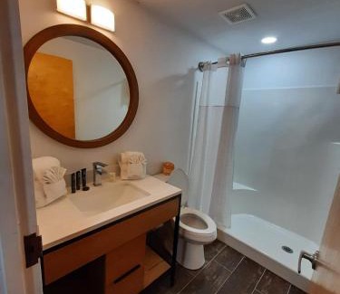 Oakford Hotel | Penn Lodge Hotel & Suites Philadelphia - Bensalem