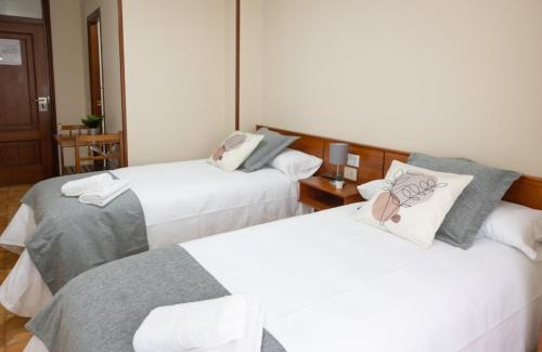 Catasol House | Pensión A Codeseira Melide