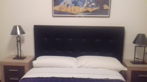 Ermitagana Bed & Breakfast | Pensión Room Pamplona