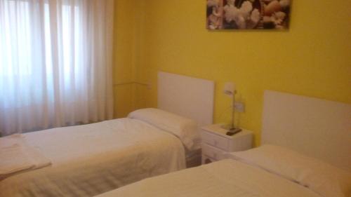 Ermitagana Bed & Breakfast | Pensión Room Pamplona