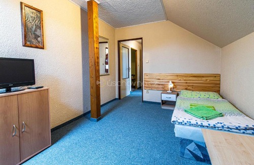 Klasterec nad Ohri House | Pension ASTORIA