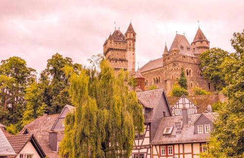Braunfels Apartment | Pension bei Goscha mit Schlossblick