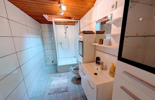 Ruedesheim am Rhein House | Pension-Einfach Übernacht in Rüdesheim am Rhein