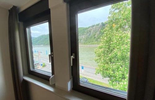 Kestert House | Pension / Ferienwohnungen Scheid