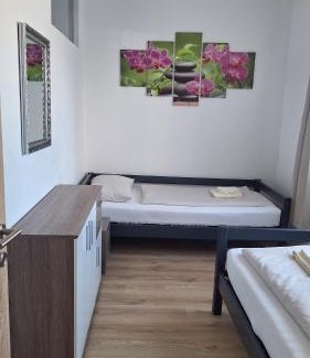 Wiener Neustadt Bed & Breakfast | Pension Haus Nova