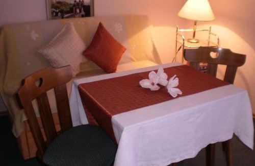 Kotschach-Mauthen Apartment | Pension Leyrer