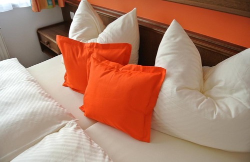 Amstetten Hotel | Pension Paradiesgartl