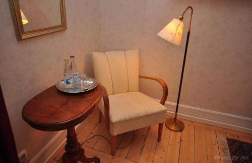 Toreboda Bed & Breakfast | Pensionat Prästgården