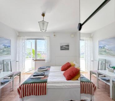 Molle Bed & Breakfast | Pensionat Strandgården