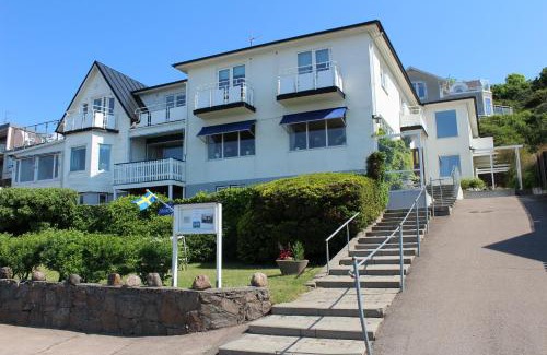 Molle Bed & Breakfast | Pensionat Strandgården