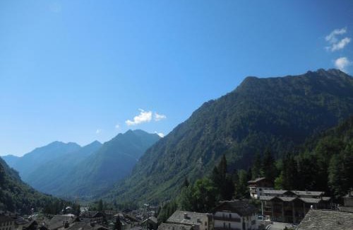 Alagna Valsesia Hotel | Pensione Genzianella