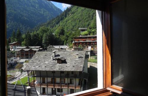 Alagna Valsesia Hotel | Pensione Genzianella