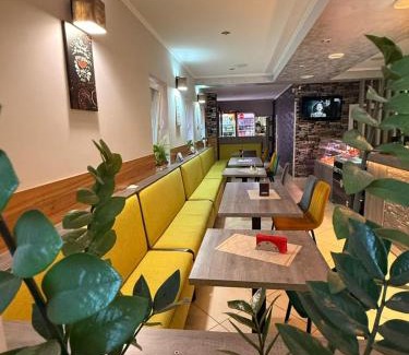 Valea lui Mihai House | PENSIUNE RESTAURANT OVIDIU