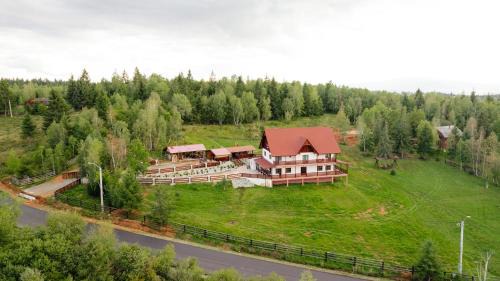 Calatele House | Pensiunea Agroturistica Rares