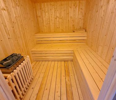 Manastirea Humorului House | Pensiunea Aida