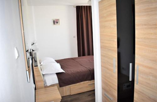 Corbii Mari House | Pensiunea Alexandra