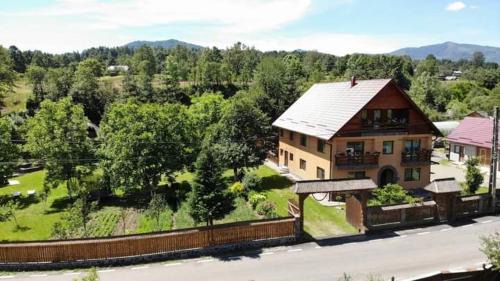 Botiza House | Pensiunea Ancuta din Botiza