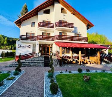 Sucevita House | Pensiunea Andias