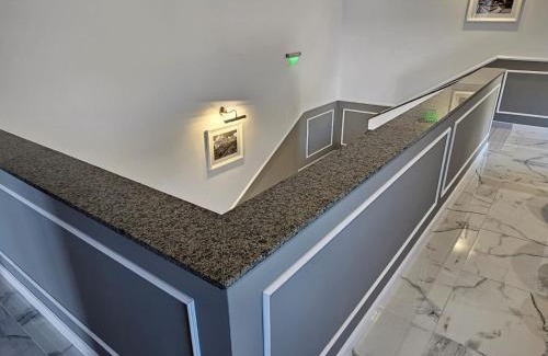 Hunedoara House | Pensiunea Boema