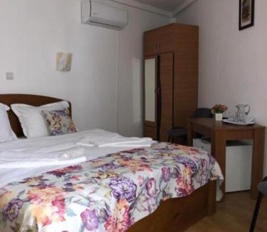Targoviste House | Pensiunea Calea Targovetilor