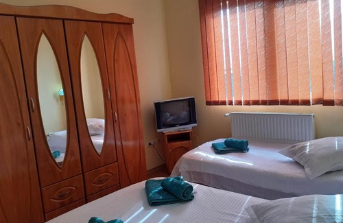 Sighetu Marmatiei House | Pensiunea Casa Popan
