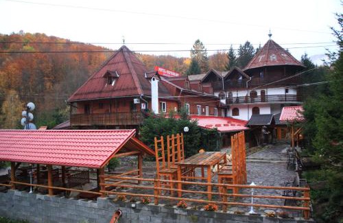 Baile Balvanyos House | Pensiunea Cetate