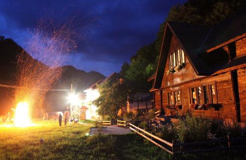 Bosorod House | Pensiunea Dacica