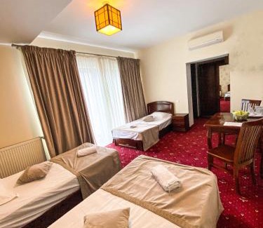 Buftea House | Pensiunea de Vis