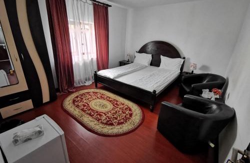 Curtea De Arges House | Pensiunea Eden