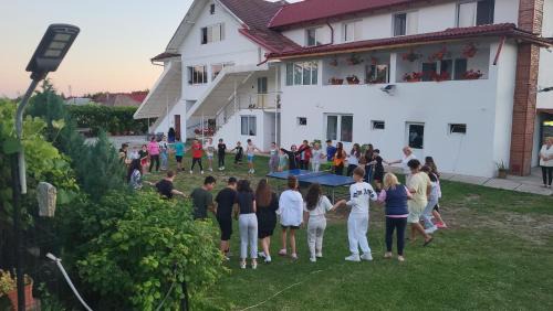 Novaci House | Pensiunea Ela Novaci