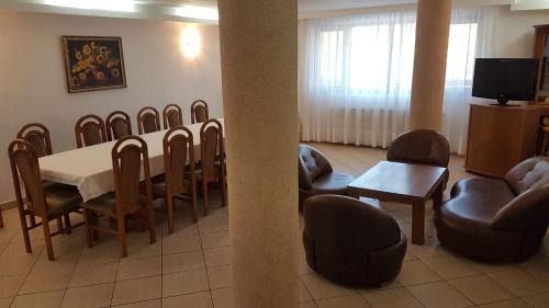 Manastirea Humorului House | Pensiunea Floare de Iris