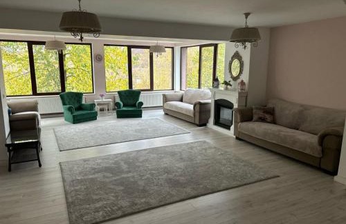 Bughea de Jos House | Pensiunea Gradina Mare