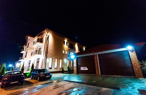 Valea Lupului House | Pensiunea Iriss