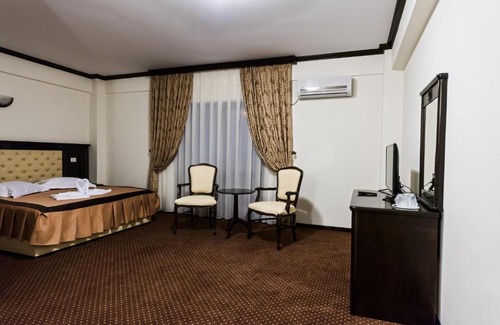 Valea Lupului House | Pensiunea Iriss