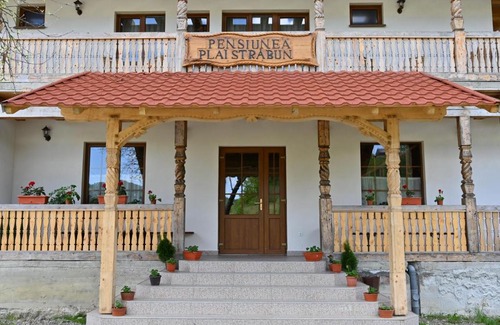 Stramtura House | PENSIUNEA PLAI STRABUN