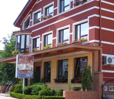 Emanoil Gojdu House | Pensiunea President