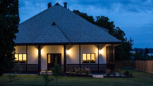 Mitocu Dragomirnei House | Pensiunea Tara Fagilor