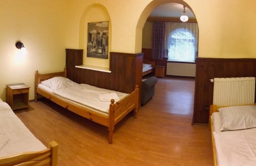 Straconka House | Pensjonat Karczma Beskidzka