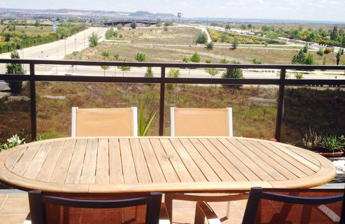Arroyo de la Encomienda Apartment | PENTHOUSE bigTerrace, Nice views, A/c Community Pool,Free WIFI-Parking.VUT 77-79