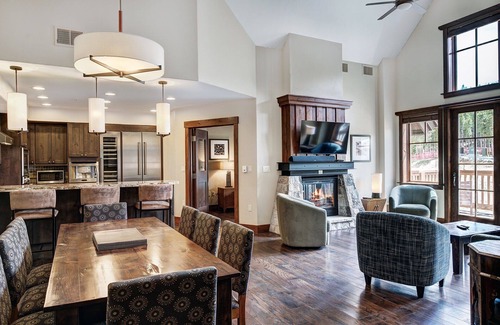 Peak 8 Condo | Penthouse 4 Bedroom At Base Of Peak 8 Condo by RedAwning