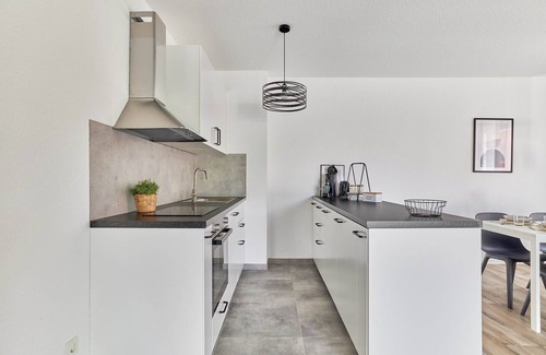 Gartenstadt Apartment | Penthouse apartment in new building with barbecue and Netflix