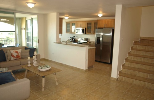 Sardinera Condo | PENTHOUSE CONDO | BEAUTIFUL | 3 BEDS | 3 BATHS | 2 LEVELS | MAGNIFICENT VIEWS