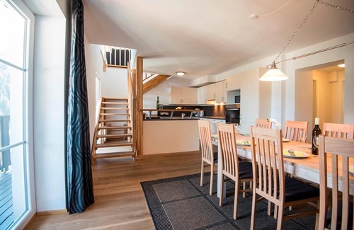 Bad Gastein Apartment | Penthouse in Bad Gastein near Ski Lifts