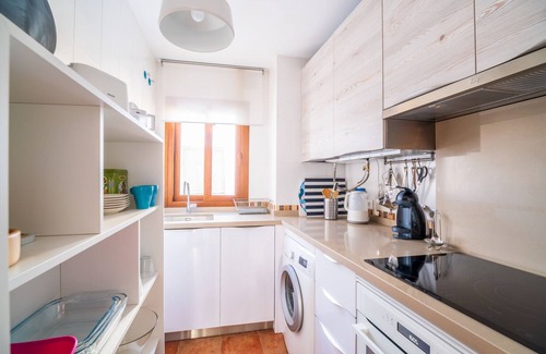 Rio Velez Apartment | Penthouse in the historic center of Vélez-Málaga. Free parking in building.