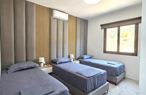 Sarande Apartment | Penthouse Paradise